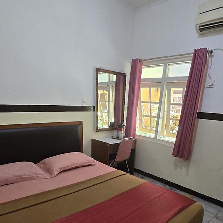 Hotel Tugu Asri Jakarta Buitenkant foto