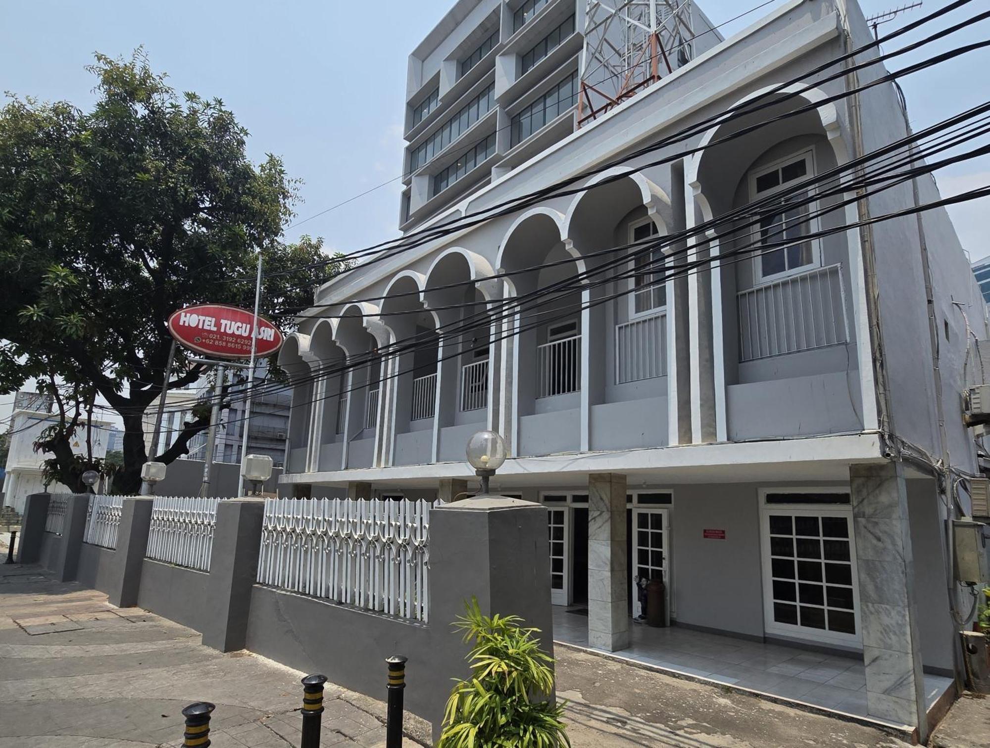 Hotel Tugu Asri Jakarta Buitenkant foto