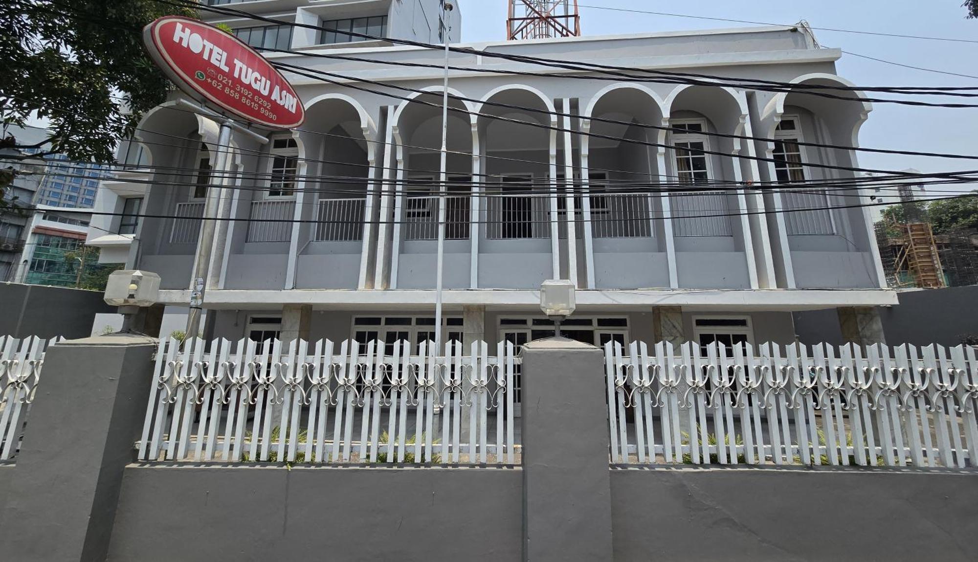 Hotel Tugu Asri Jakarta Buitenkant foto