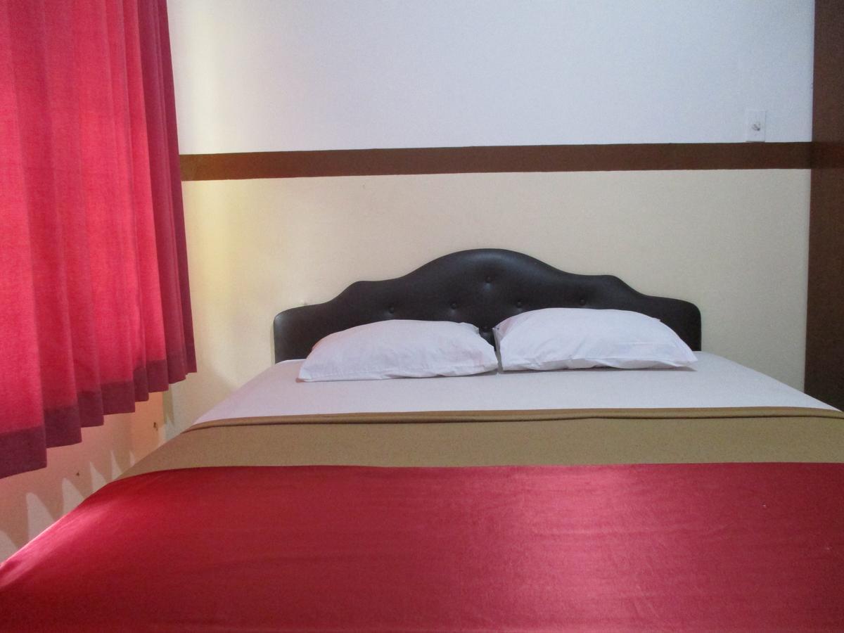 Hotel Tugu Asri Jakarta Buitenkant foto