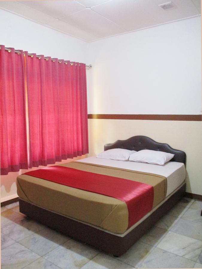 Hotel Tugu Asri Jakarta Buitenkant foto